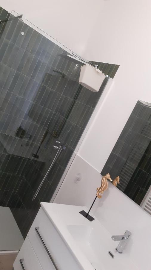 فندق Casa Di Kiki فينالي ليغوري الغرفة الصورة