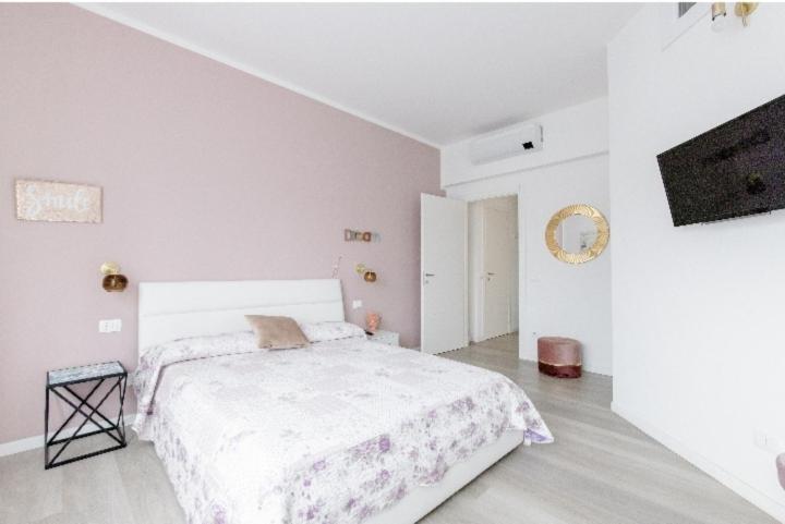 فندق Casa Di Kiki فينالي ليغوري الغرفة الصورة